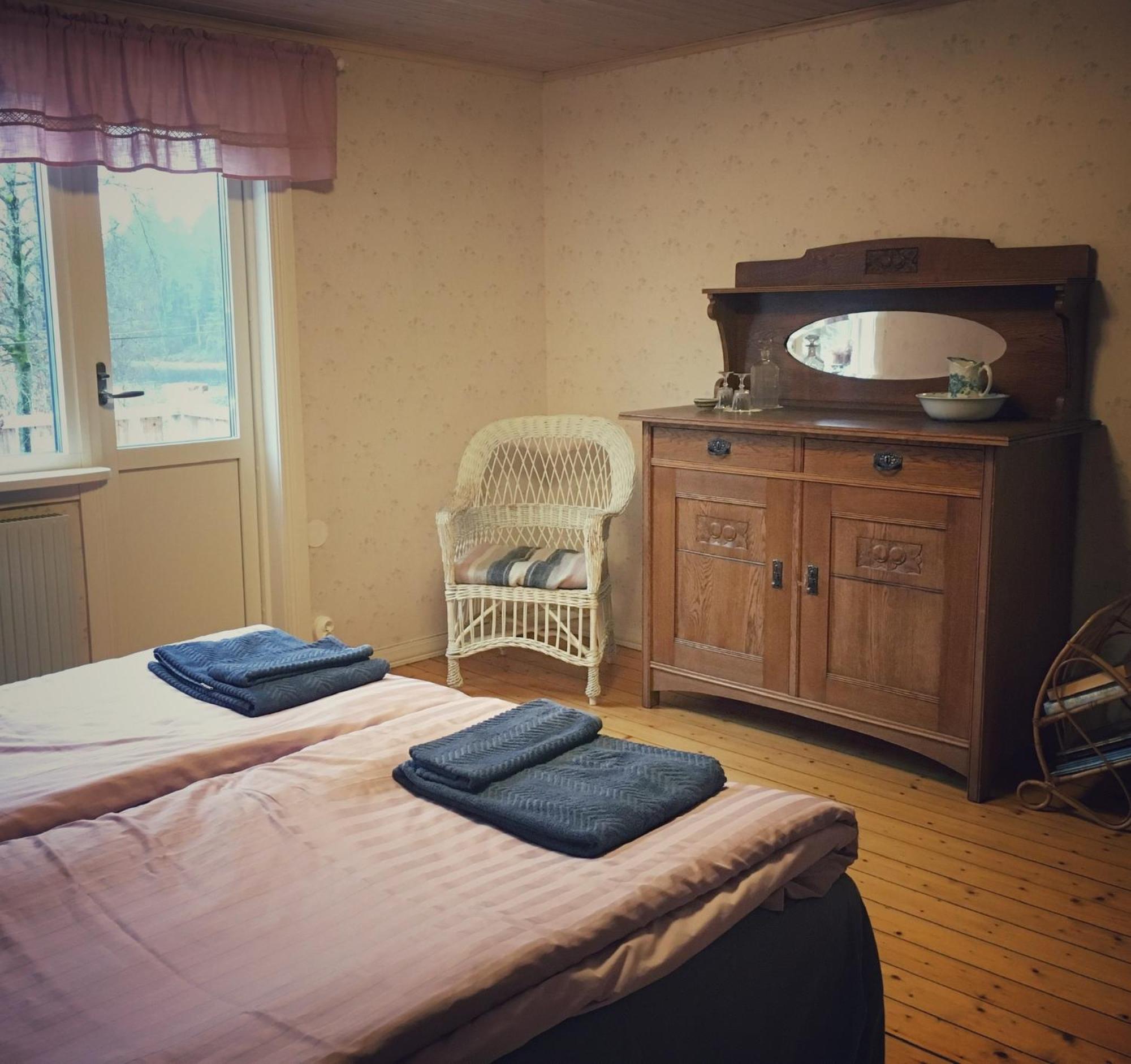 Bed and Breakfast Viktors Affaershus Atran Exteriér fotografie